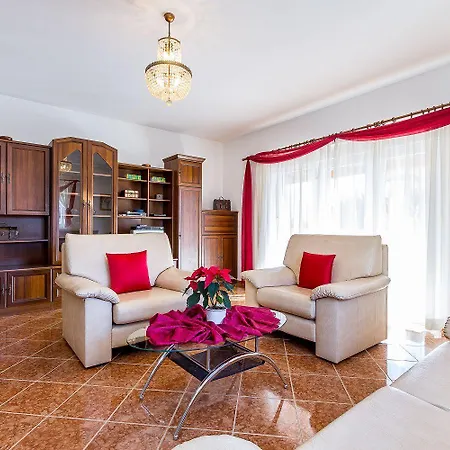 Casa Vesna *