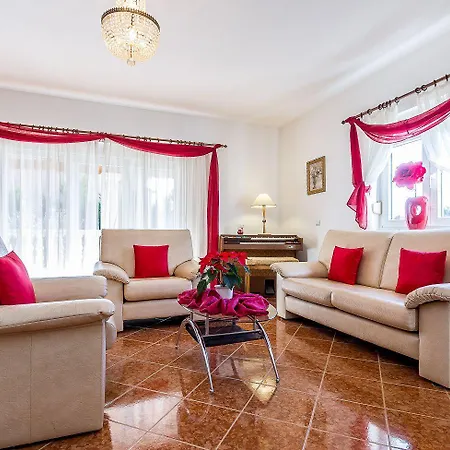 Casa Vesna
