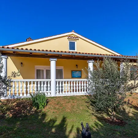 Casa Vesna Holiday home